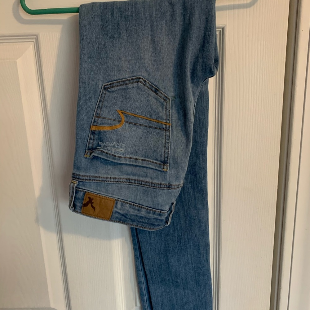American Eagle Size 6 X-LONG